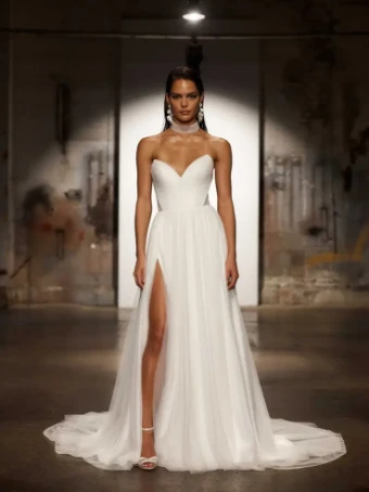 Evie Young Houston - EY580 #1 Black thumbnail