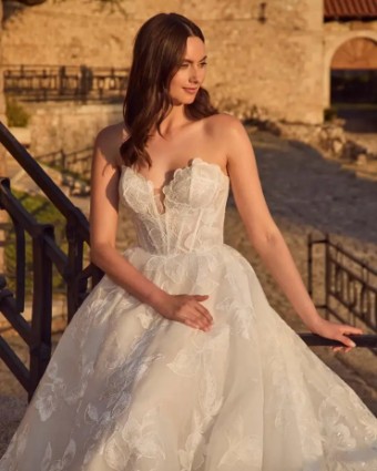Calla Blanche Dalia - 125101 #1 Ivory/Light Nude thumbnail