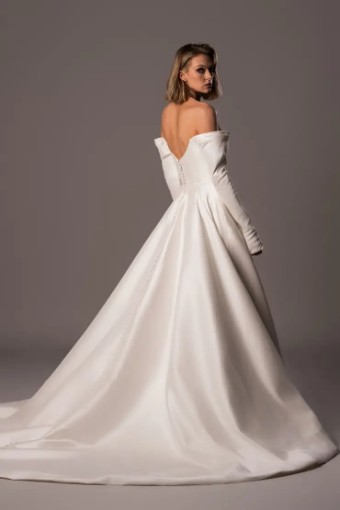 Colby John Bridal Chandler #1 default Ivory thumbnail