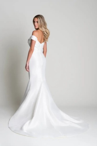 Love Label Erin - L694 #1 default thumbnail