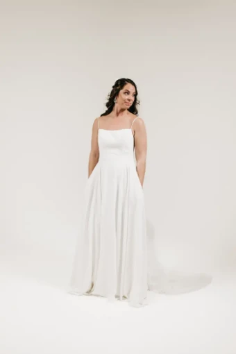 Allure Women Reese - L655 #0 default Ivory thumbnail