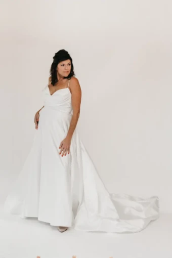 Allure Women Madison - L695 #2 Ivory thumbnail