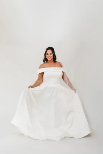 Allure Women Nathalie - L697 #0 default Ivory thumbnail