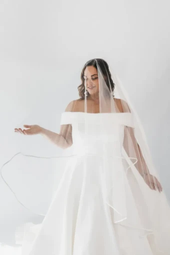 Allure Women Nathalie - L697 #1 Ivory thumbnail