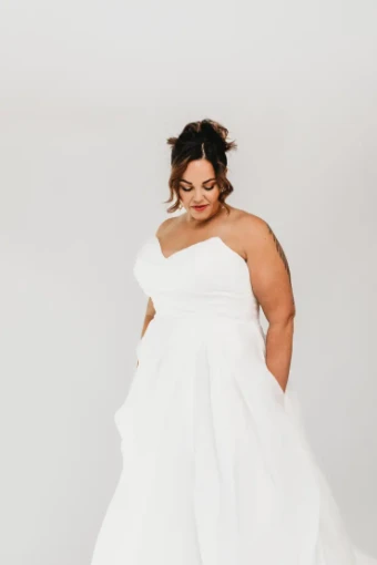 Allure Women Mandi - L654 #3 Ivory thumbnail