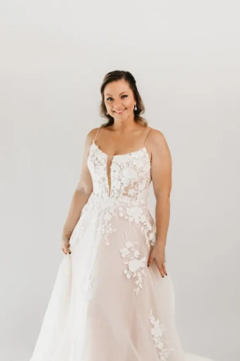 Allure Women Lily - L673 #0 default Lavender/Ivory/Nude thumbnail