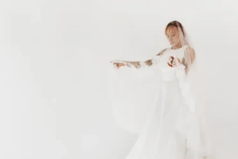 Allure Women Elsa - L711 #4 Pearl/Ivory thumbnail